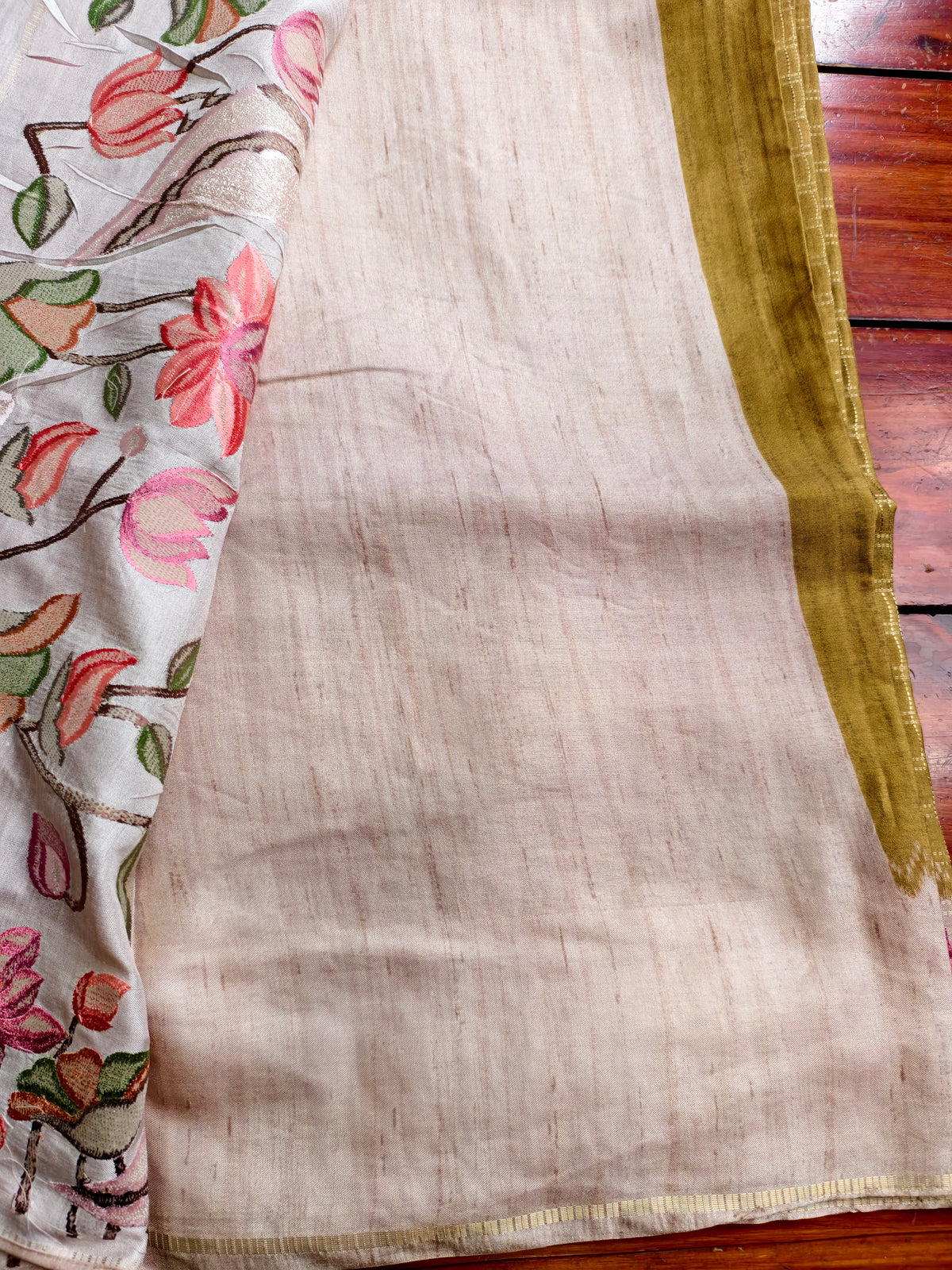 semi tussar saree