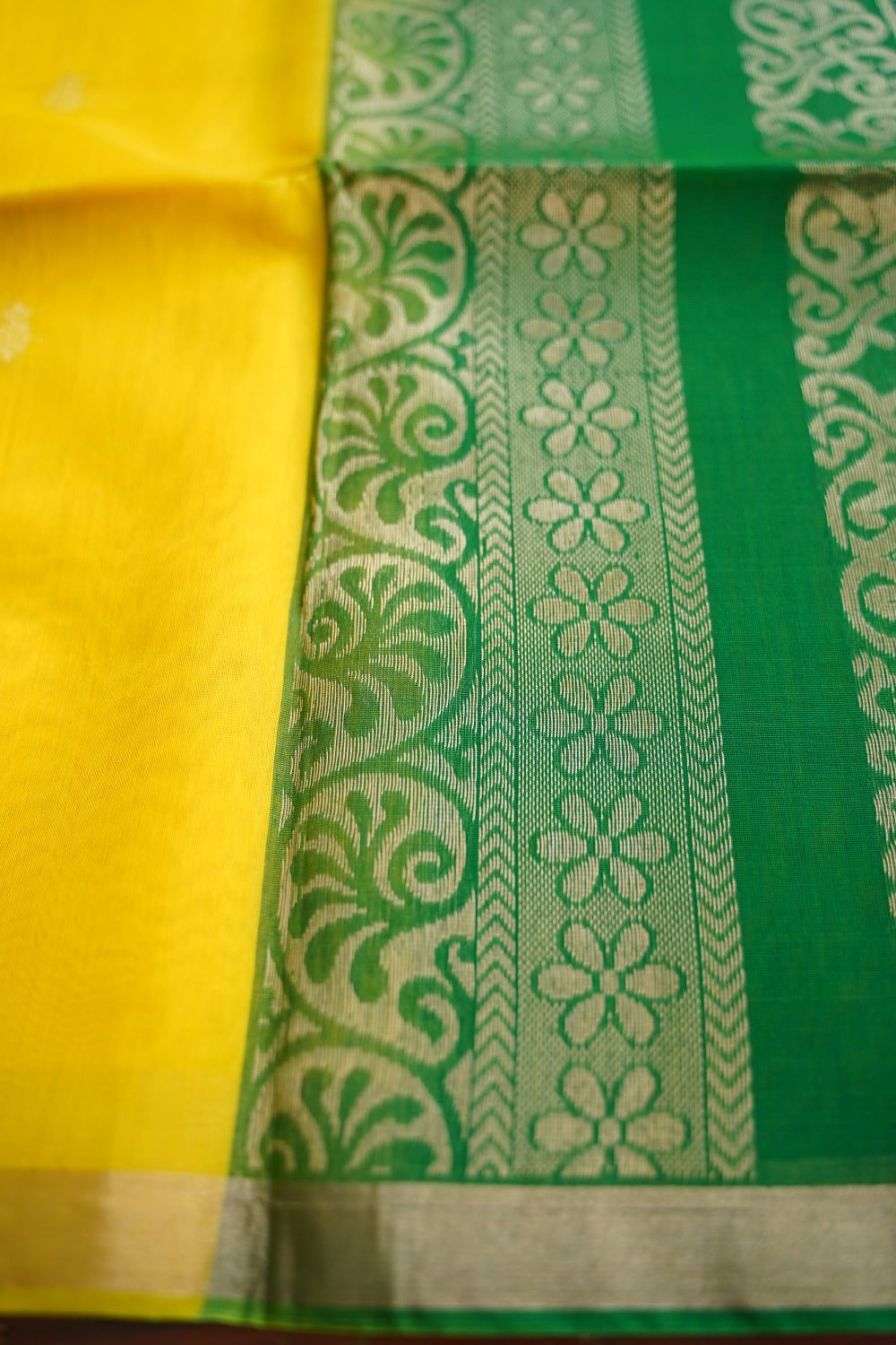 Handloom Silk Cotton Saree PC17318