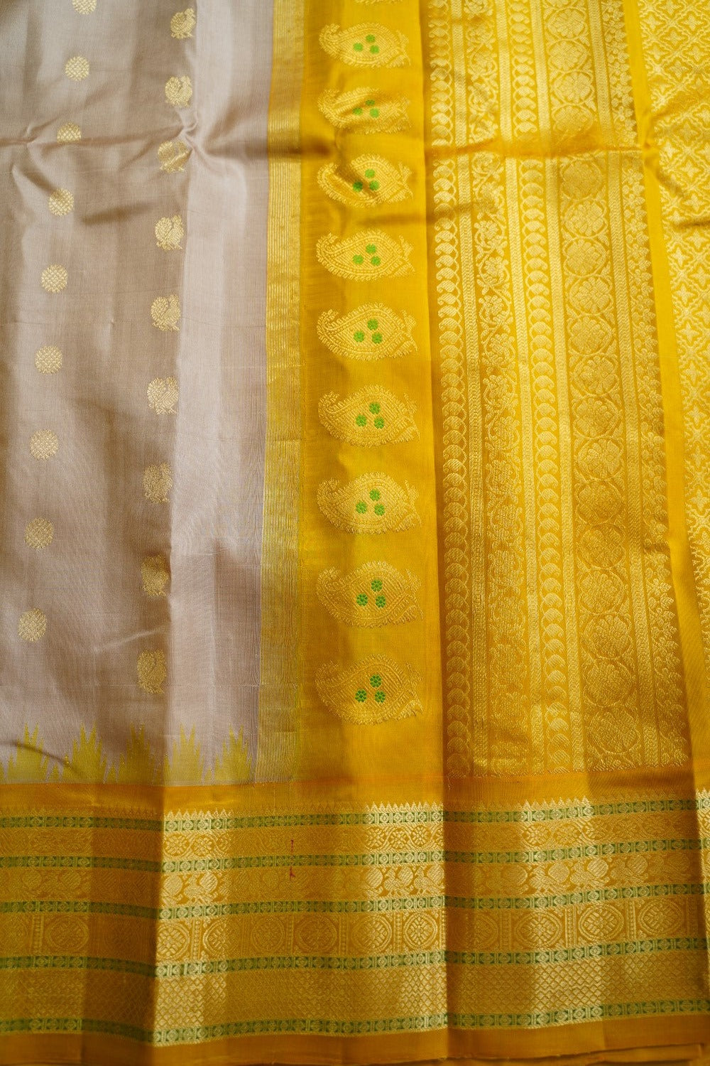 Cream Color Gadwal Silk Saree PC11609