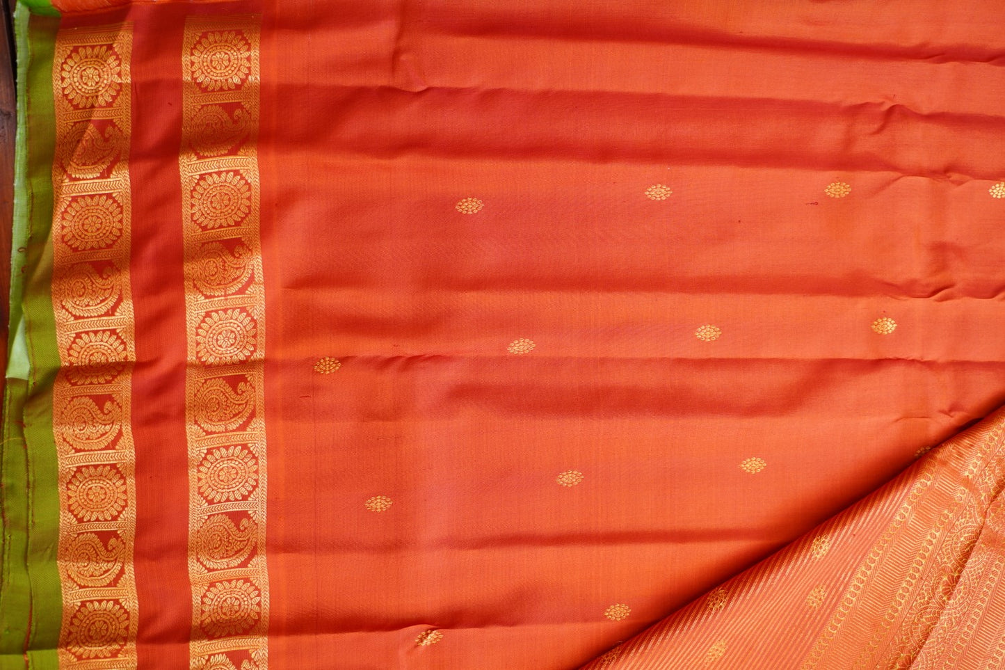 Gadwal Silk Saree PC16334