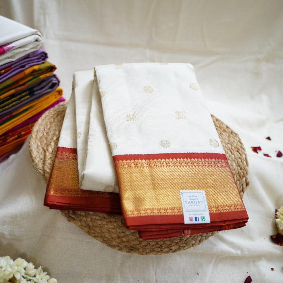 White Vairaoosi   Kanchi Silk Saree PC10710