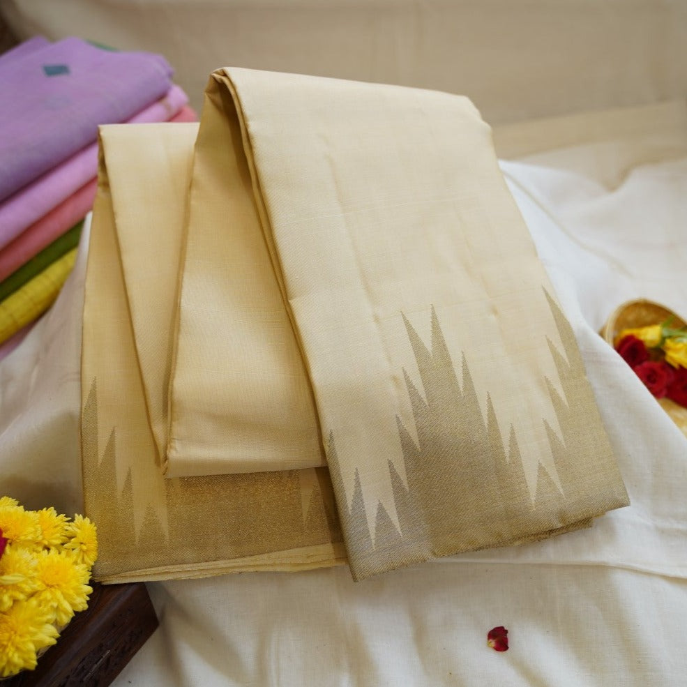 8 kol Korvai Pure Kanchi Silk Saree PC12087