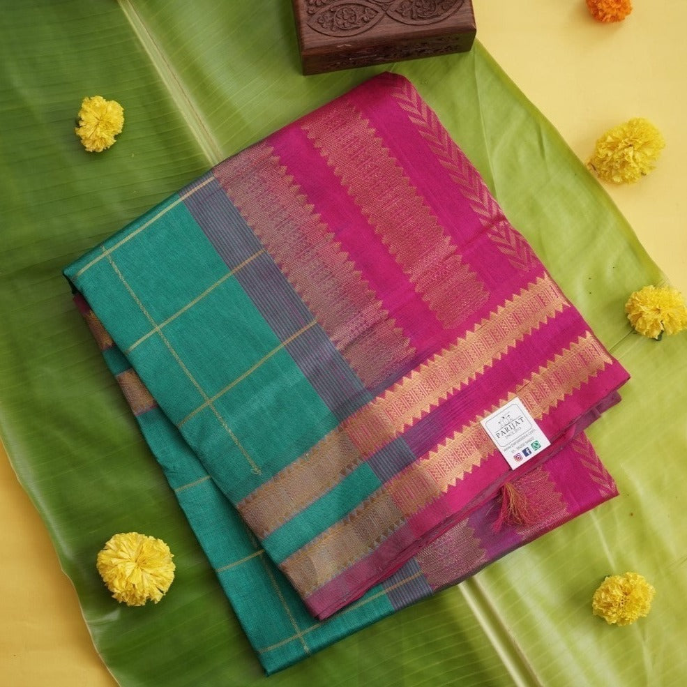 Kanchi Silk Cotton Checked Saree With Zari Border PC10252