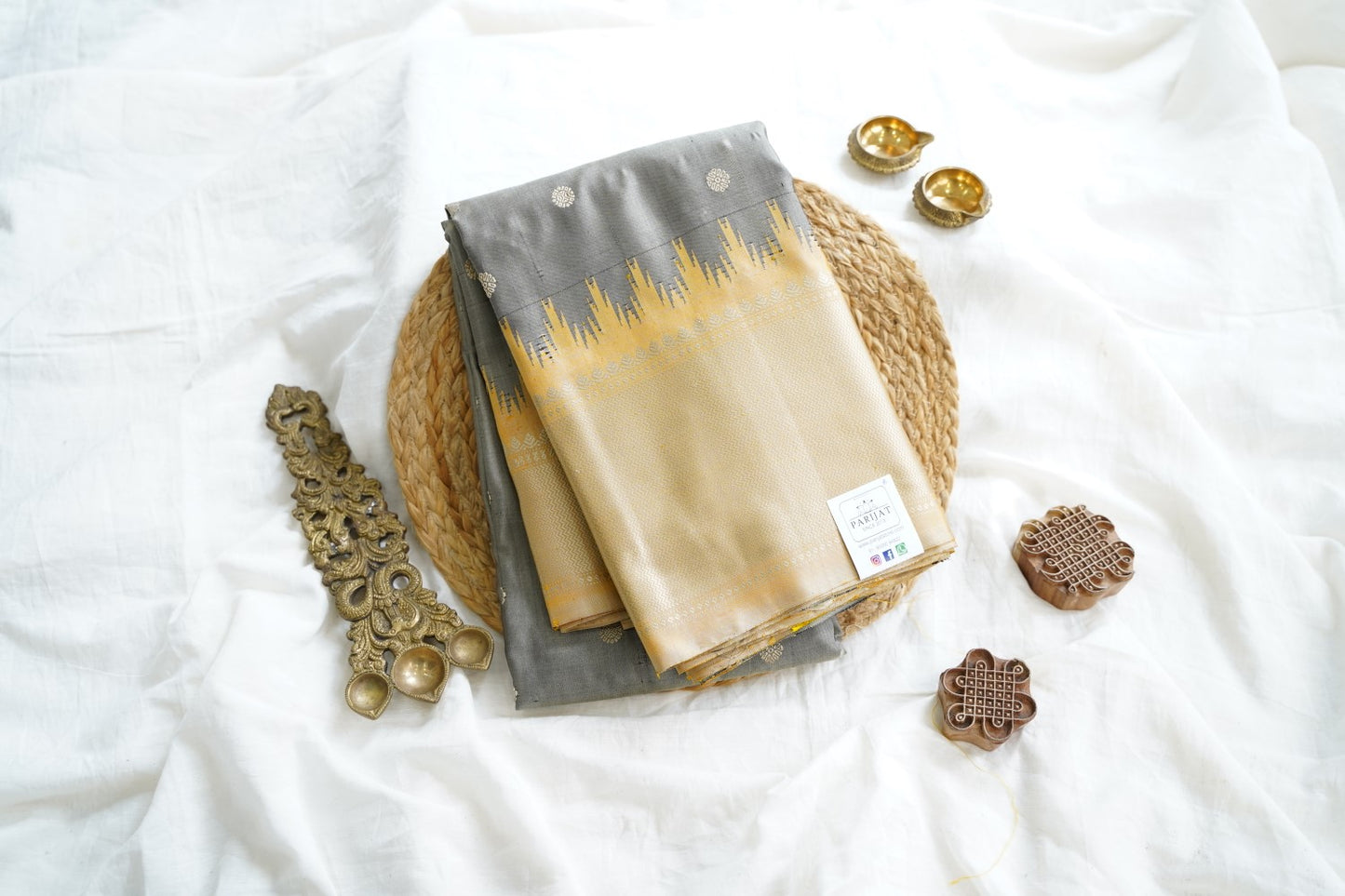 Gadwal Silk Saree PC15244
