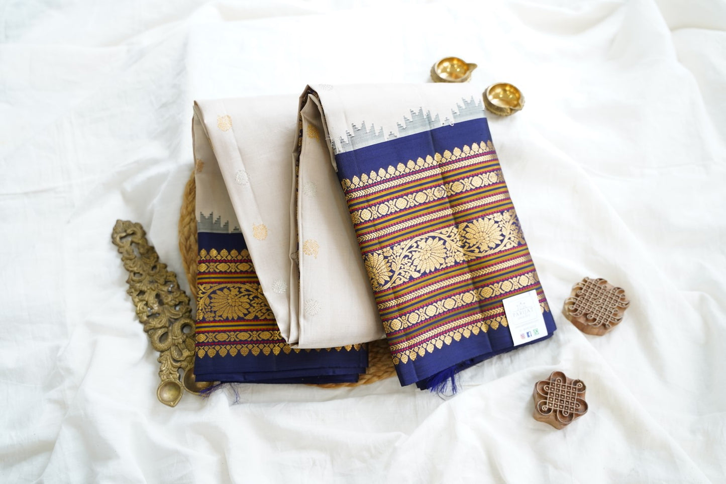 Gadwal Silk Saree PC15229