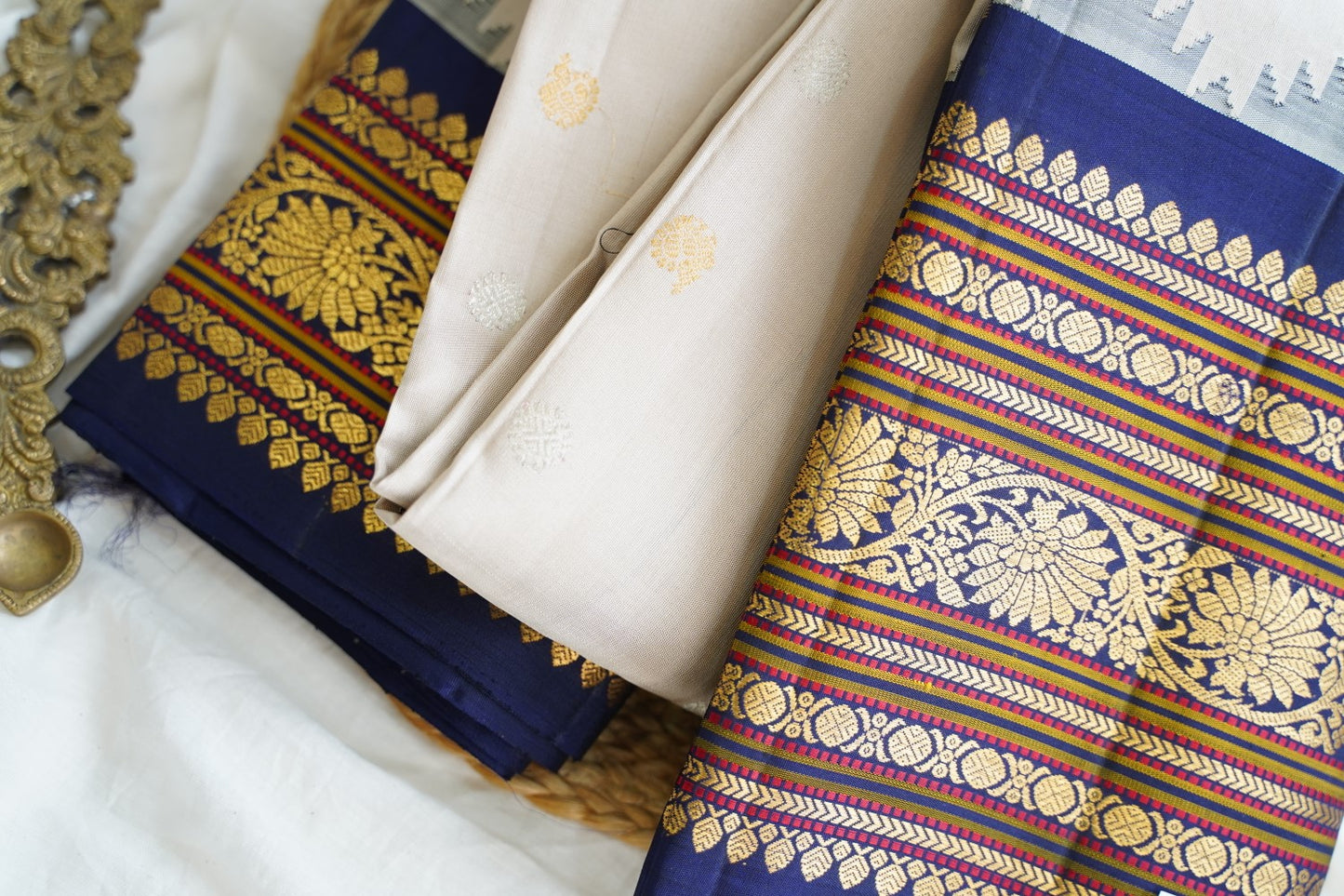 Gadwal Silk Saree PC15229