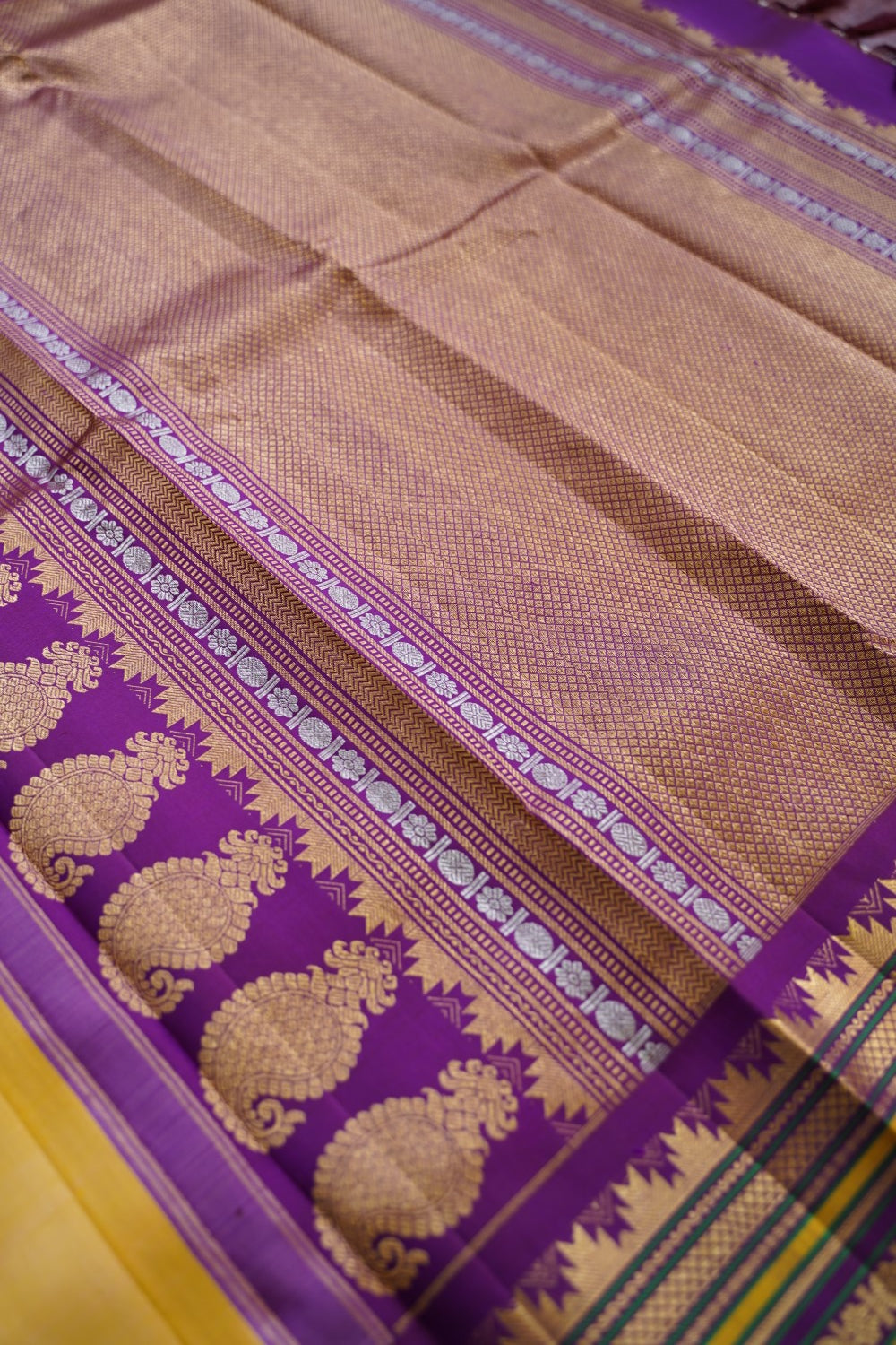 Gadwal Silk Saree PC15225