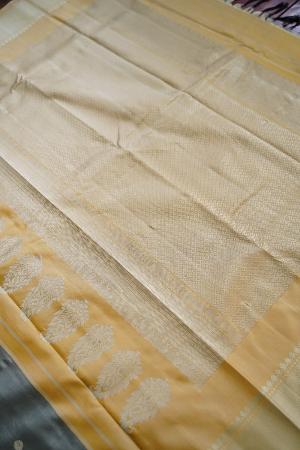 Gadwal Silk Saree PC15244