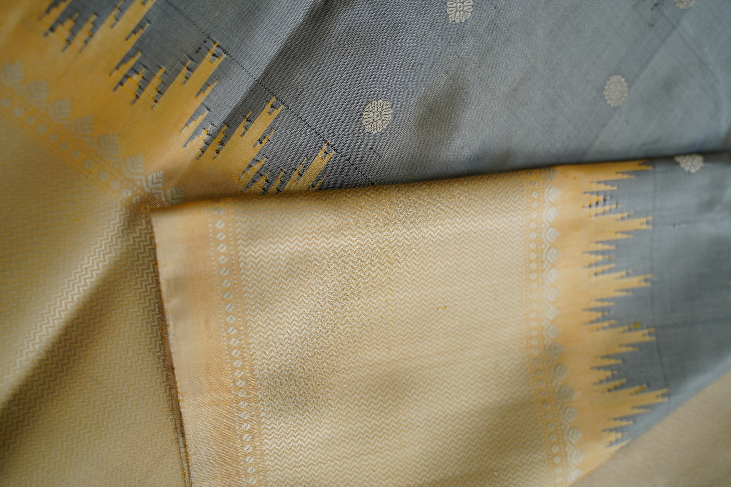 Gadwal Silk Saree PC15244