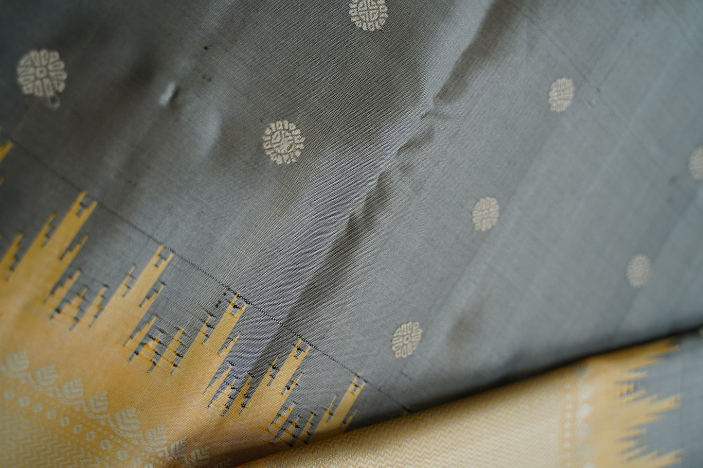 Gadwal Silk Saree PC15244