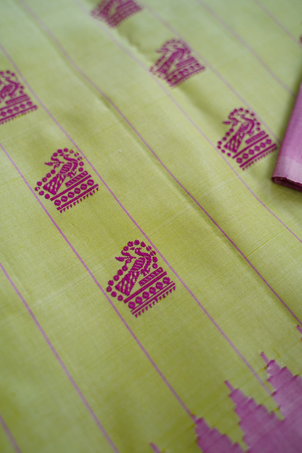 Gadwal Silk Saree PC15242