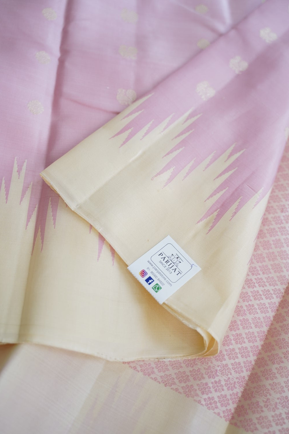 Gadwal Silk Saree PC15241