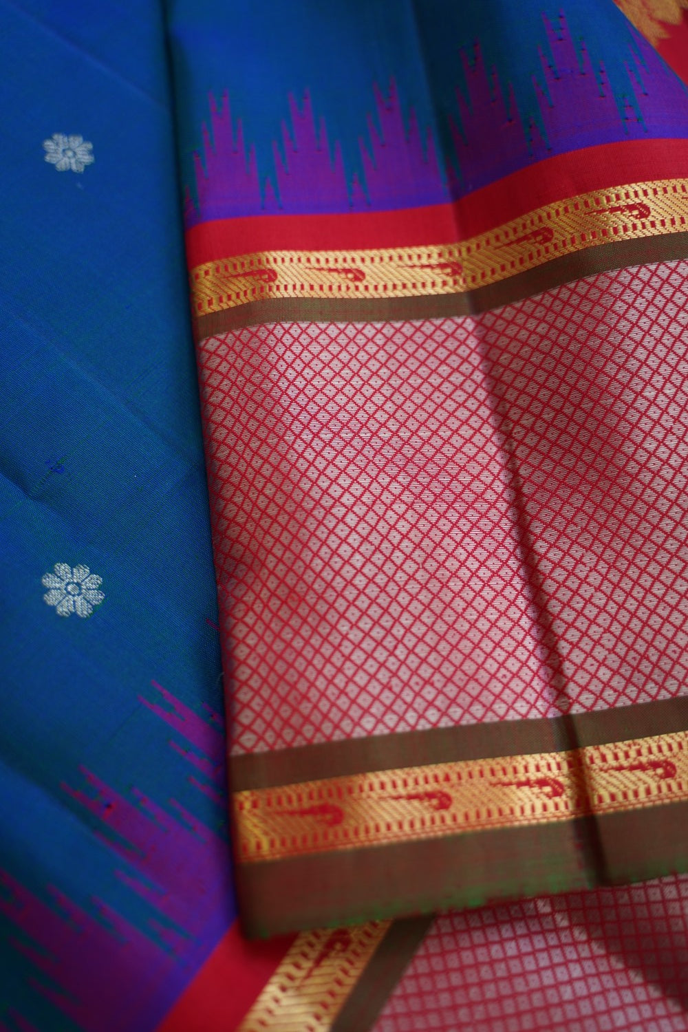 Gadwal Silk Saree PC15238