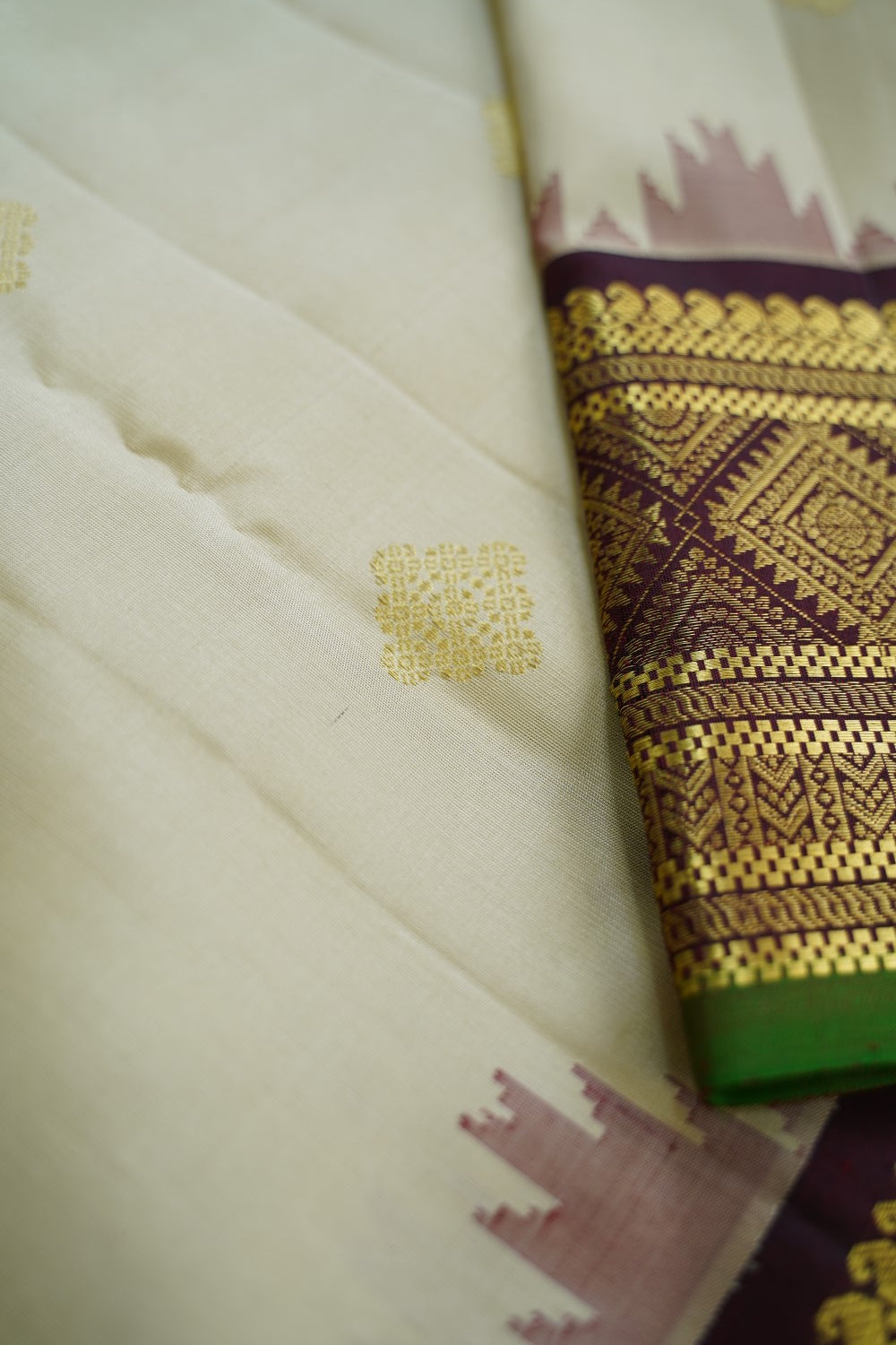 Gadwal Silk Saree PC15236