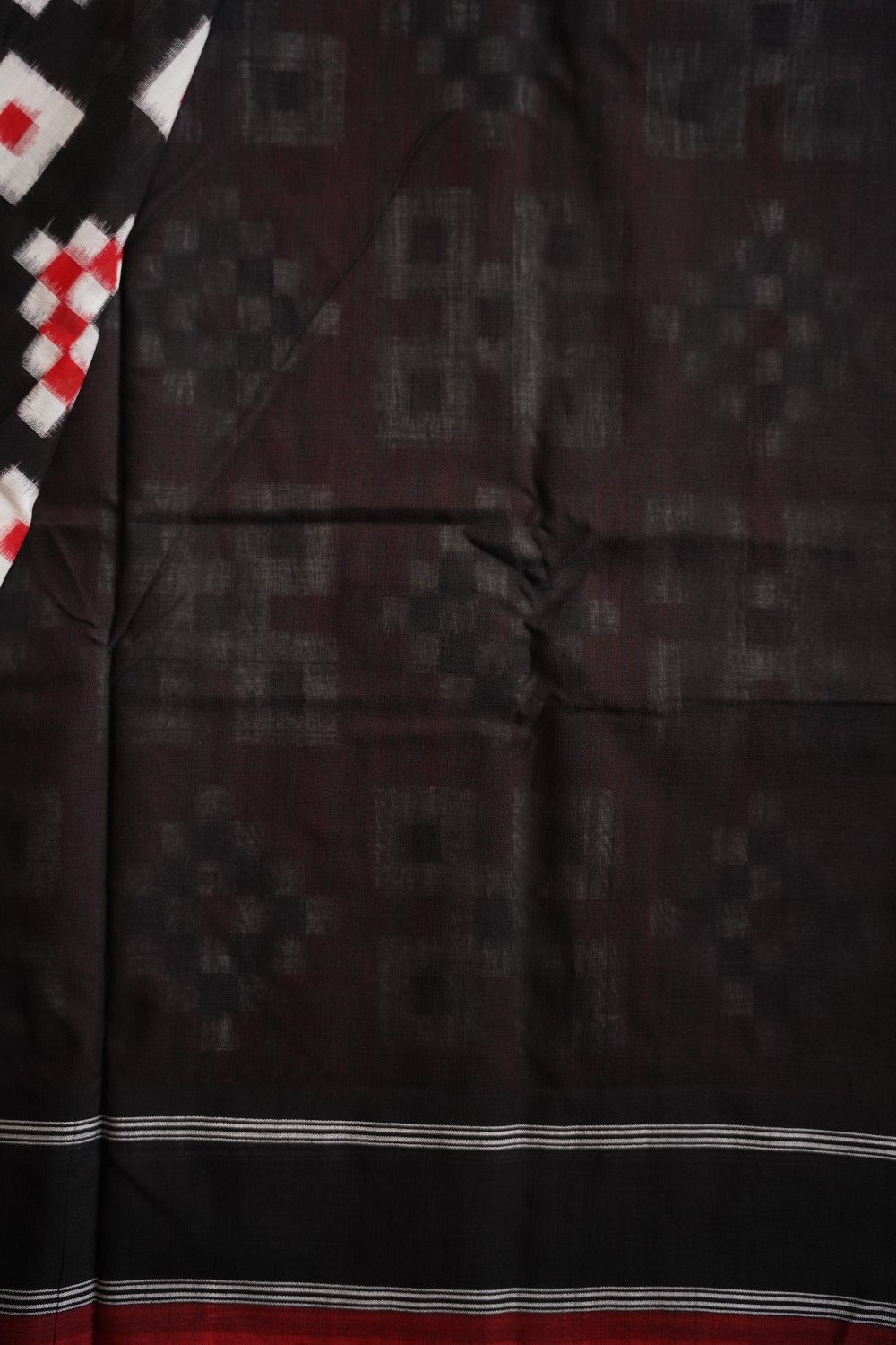 Telia Rummal Ikat handloom Cotton Saree PC11415