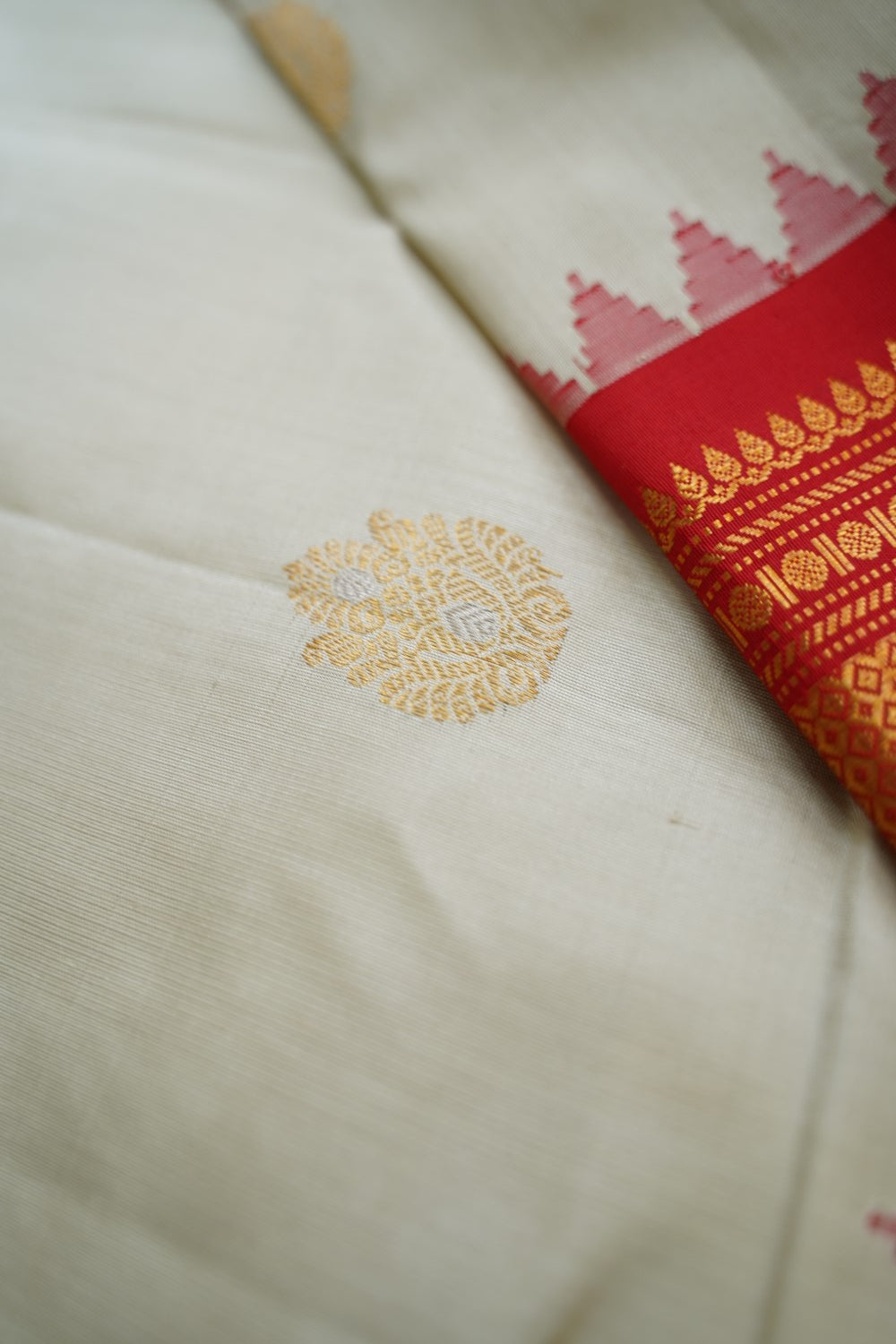 Gadwal Silk Saree PC15325