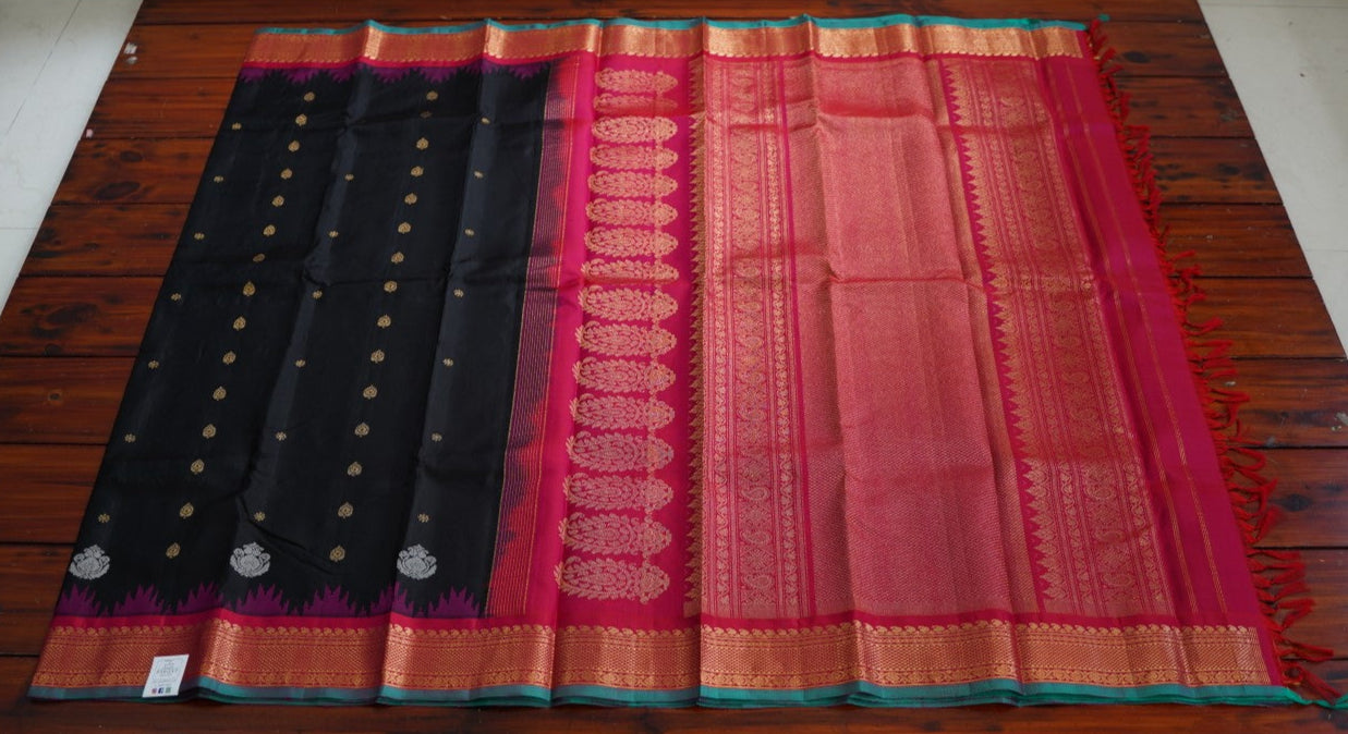 Gadwal Silk Saree PC15322