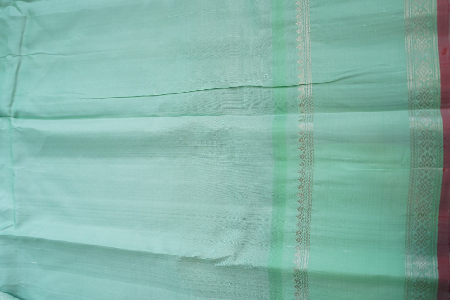 Gadwal Silk Saree PC15323