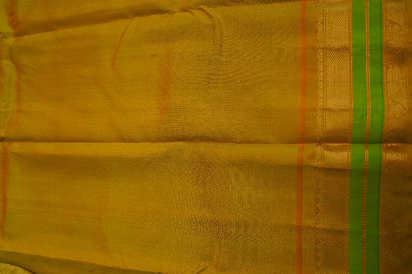 Gadwal Silk Saree PC15330
