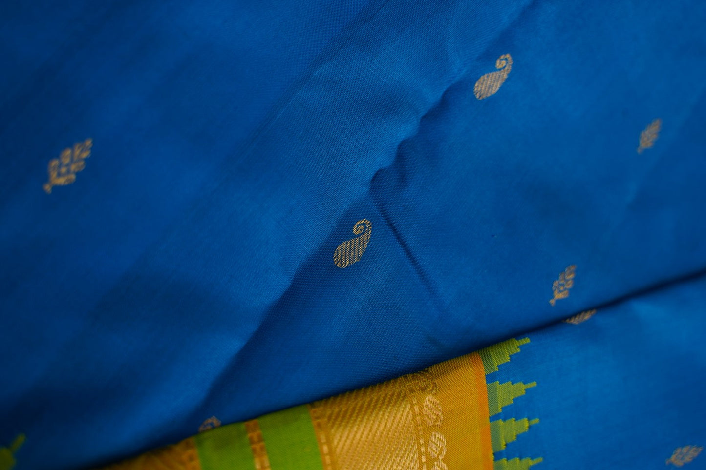 Gadwal Silk Saree PC15330