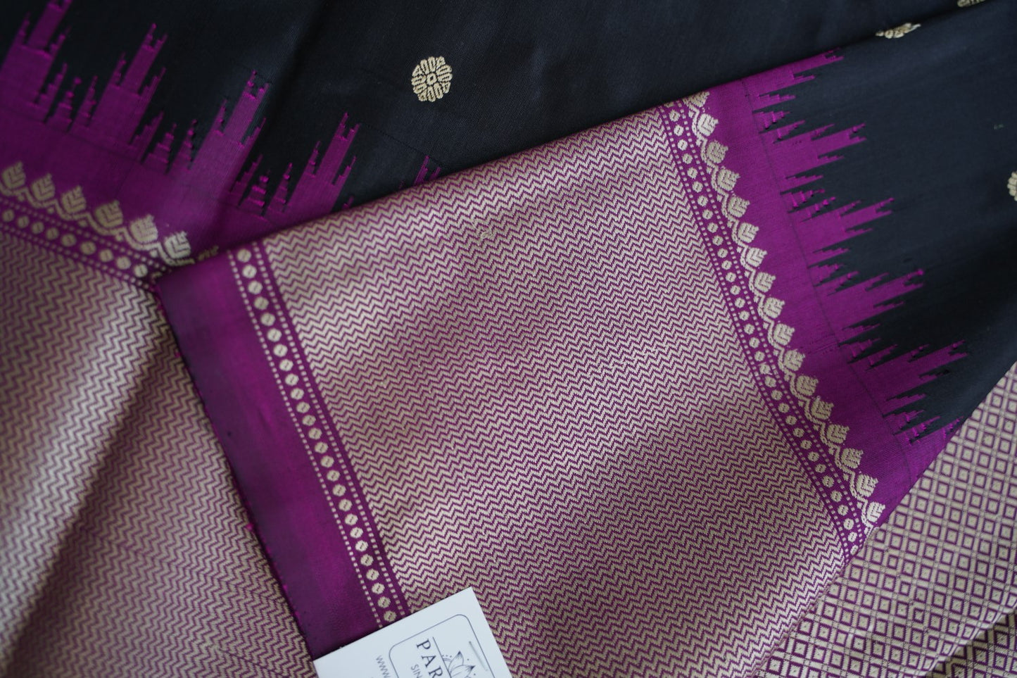 Gadwal Silk Saree PC15339