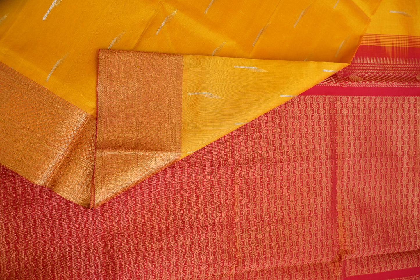 Kanchi Handloom Silk Cotton Saree PC15406