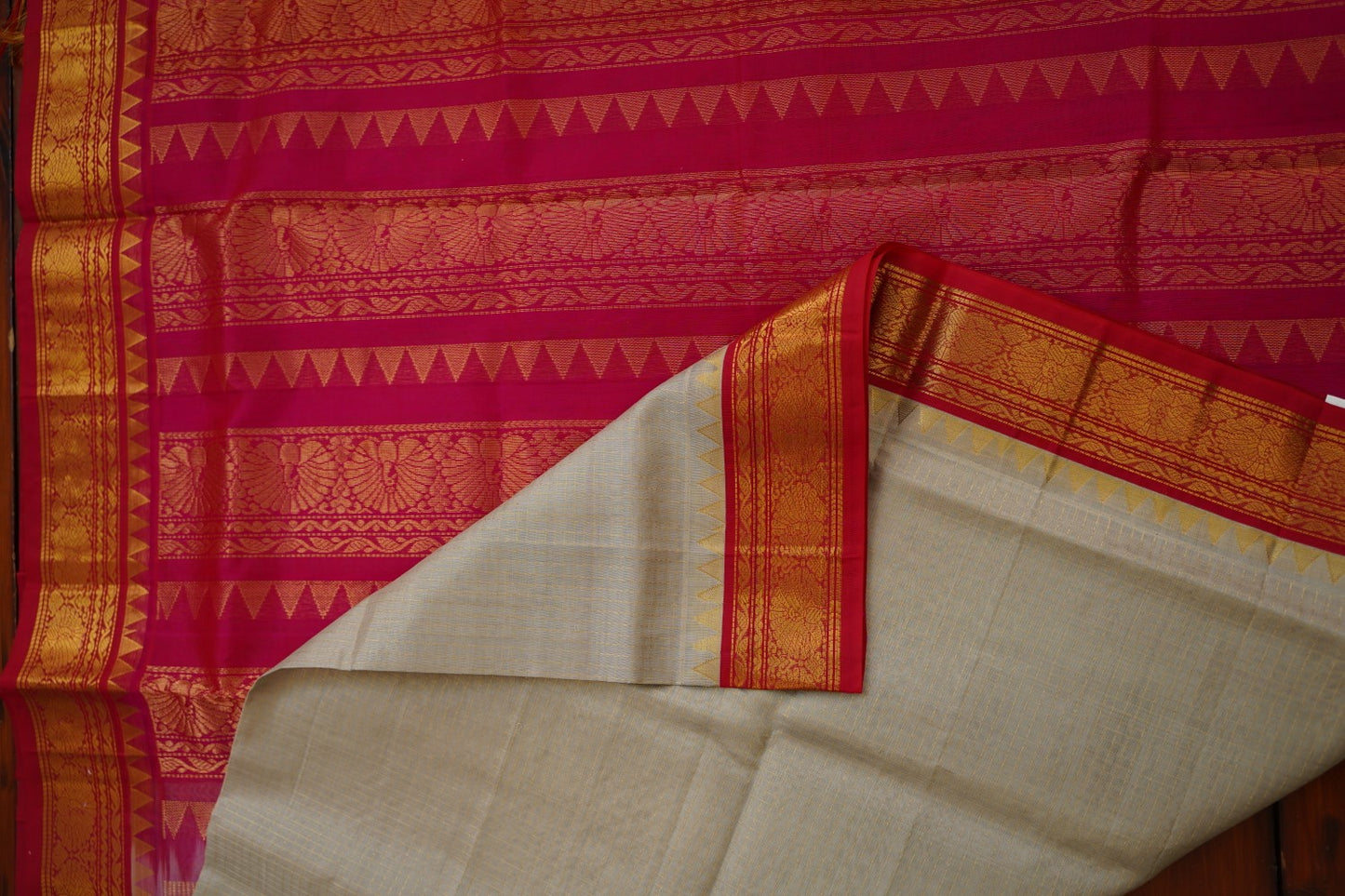 Kanchi Handloom Silk Cotton Saree PC15604