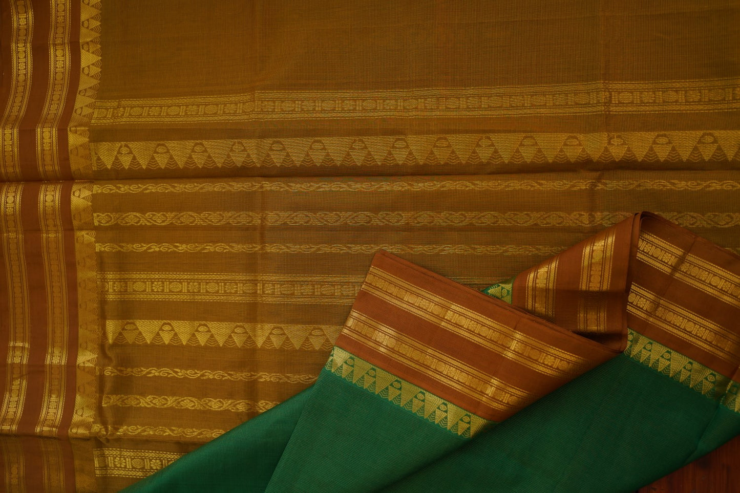 Kanchi Handloom Silk Cotton Saree PC15598