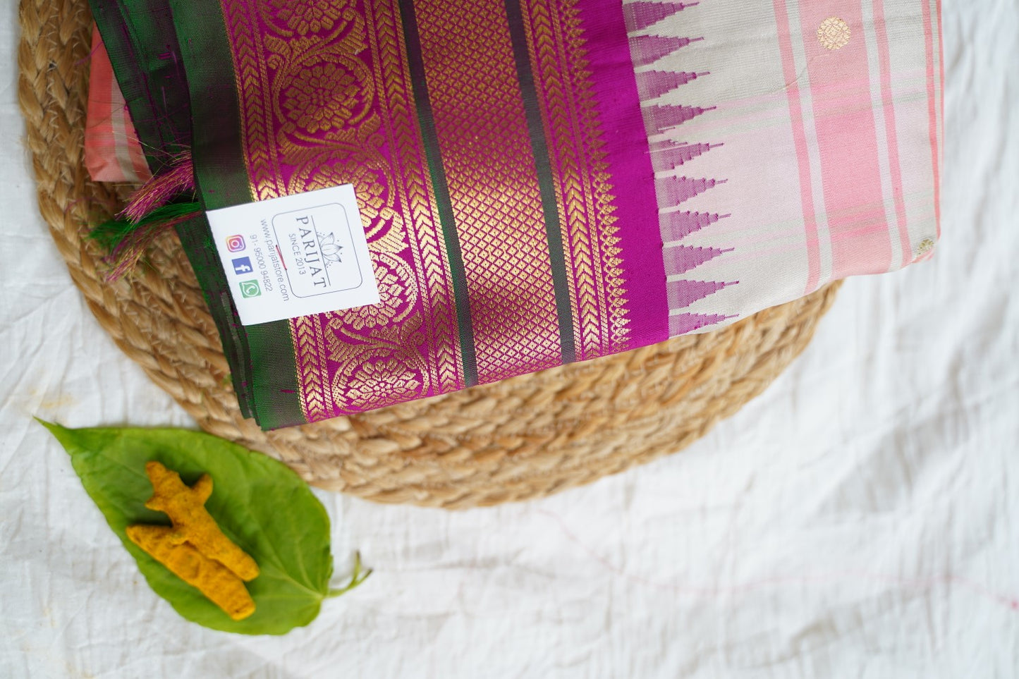 Gadwal Silk Saree PC15642