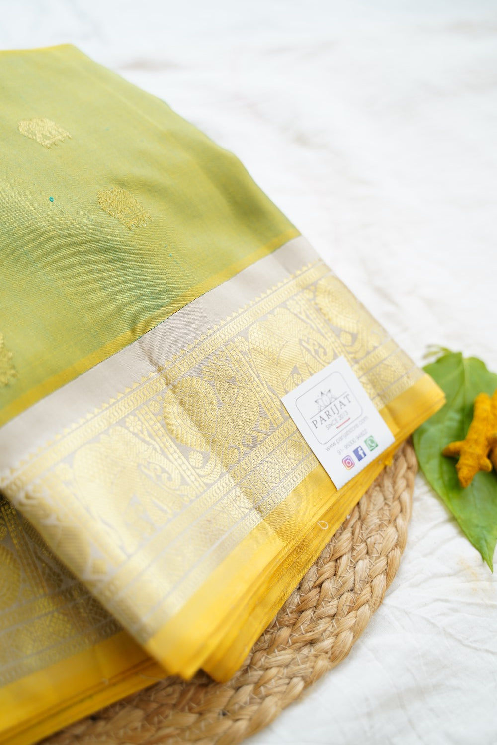 Gadwal Silk Saree PC15641