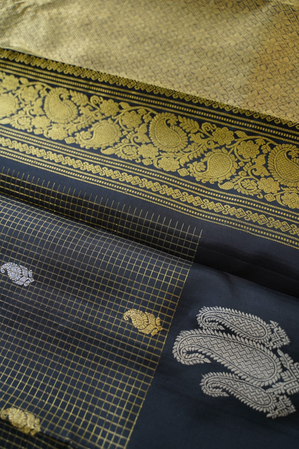 Gadwal Silk Saree PC15644