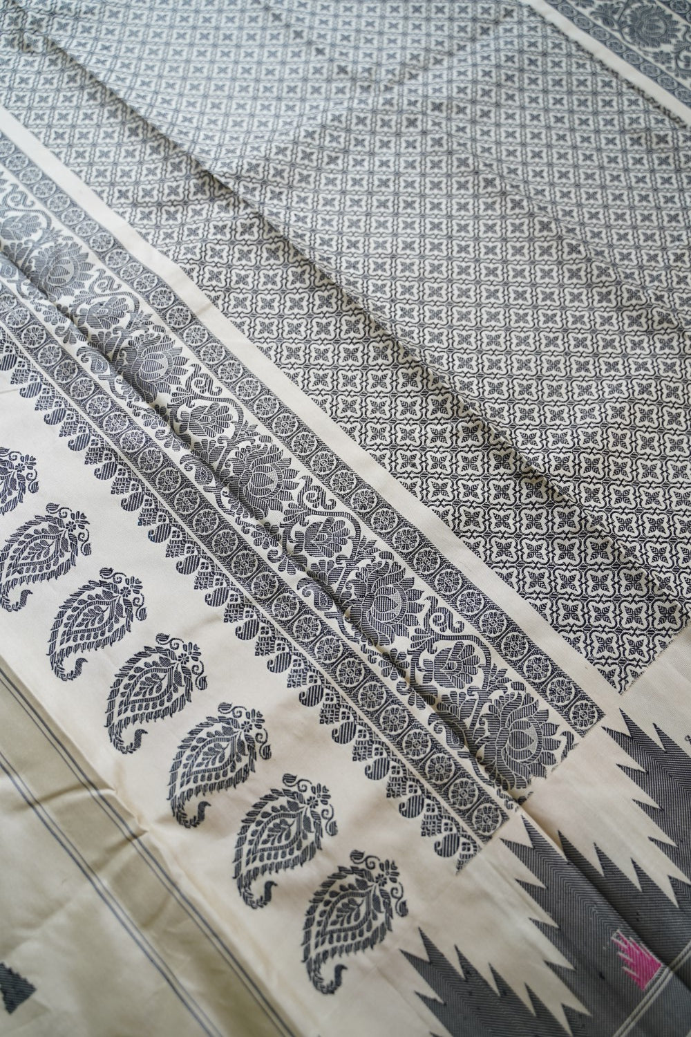 Gadwal Silk Saree PC15648