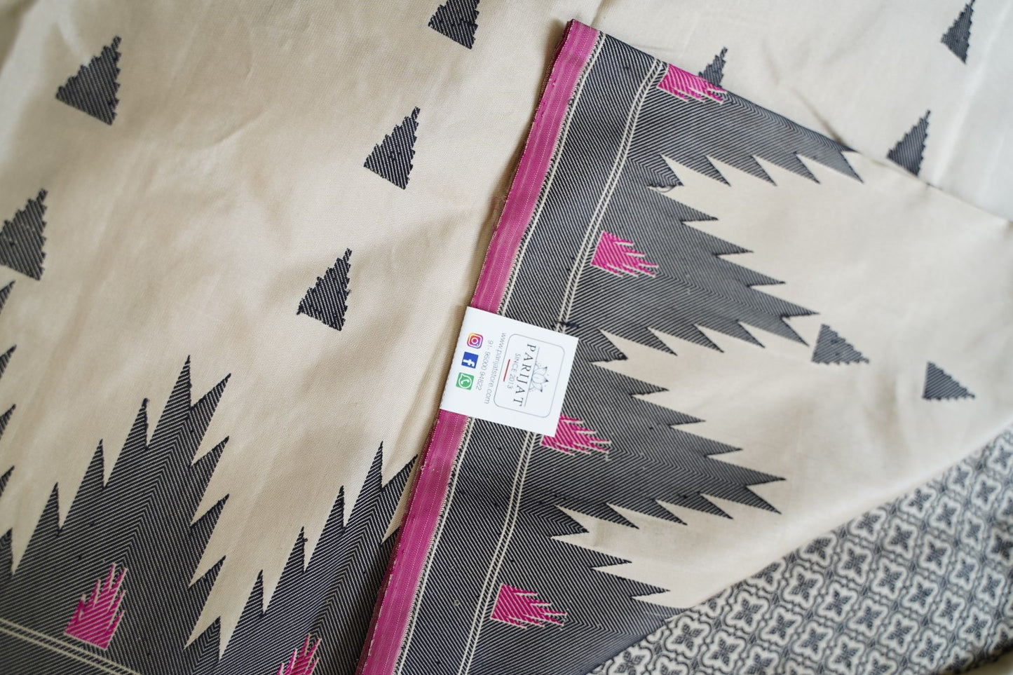 Gadwal Silk Saree PC15648