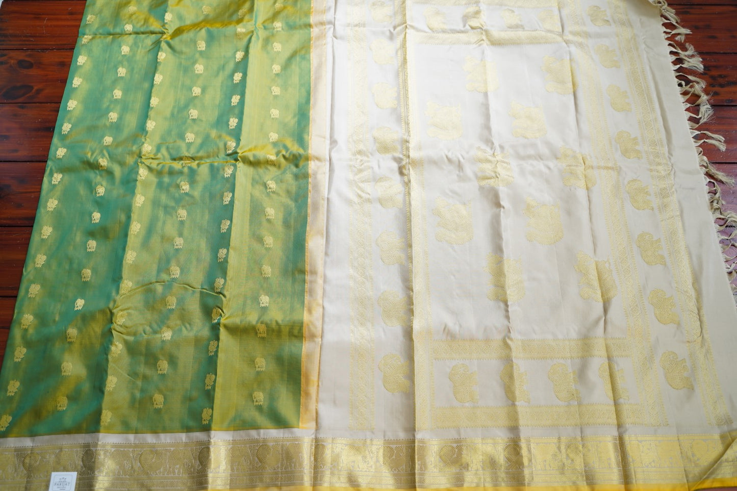 Gadwal Silk Saree PC15641