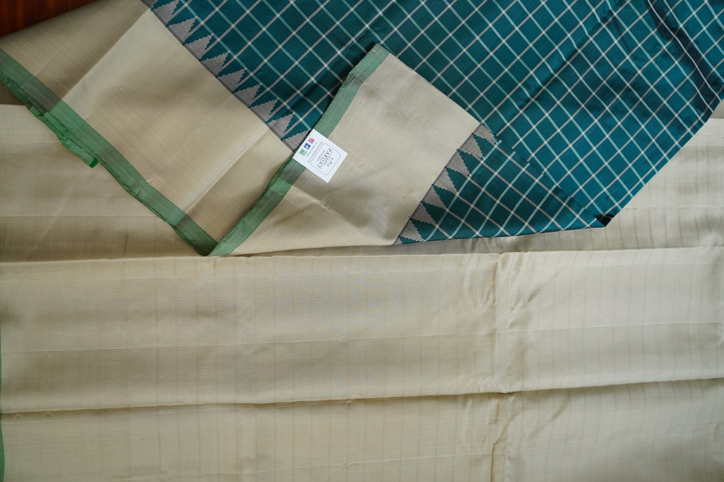Gadwal Silk Saree PC15643