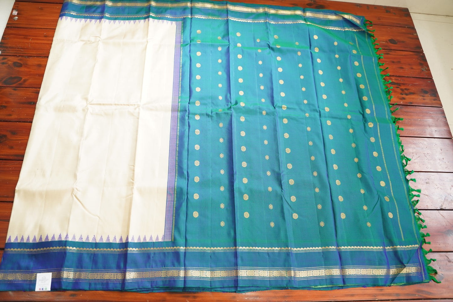 Gadwal Silk Saree PC15654