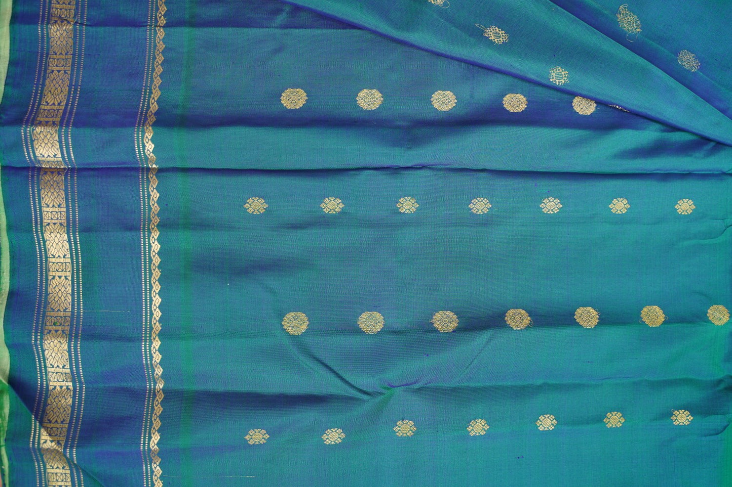 Gadwal Silk Saree PC15654