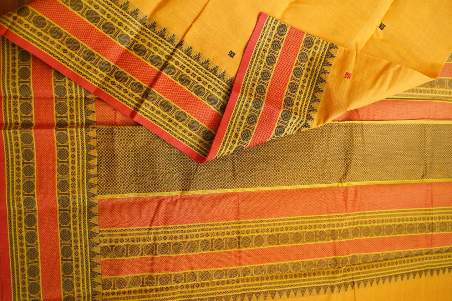 Kanchi handloom Cotton Saree PC15749