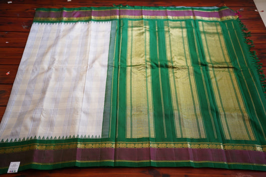 Gadwal Silk Saree With Zari Border PC12310