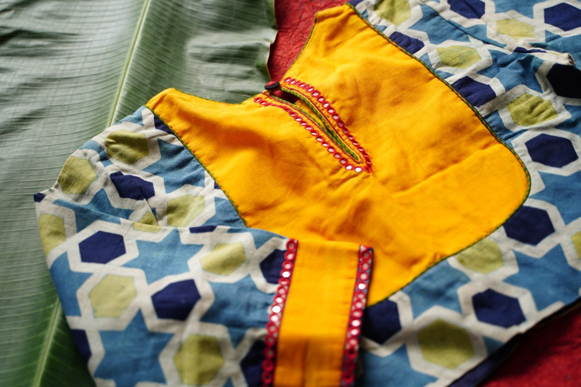 Readymade handloom cotton Blouse PC4882 freeshipping - Parijat Collections