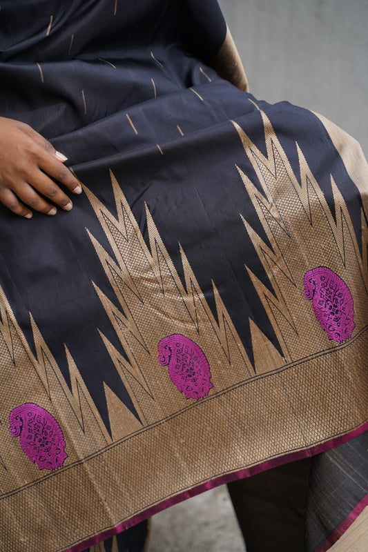 Black Gadwal Silk Saree with tussar thread work PC3485