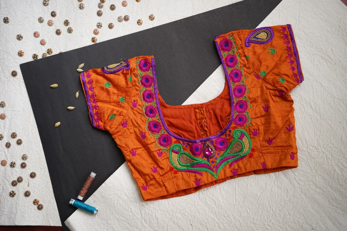 Embroidery Silk Blouse PC6493