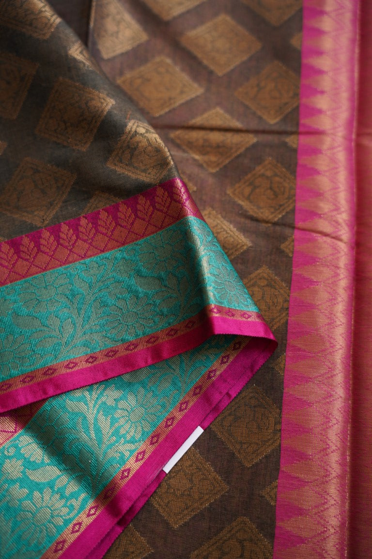Banarasi Muslin Silk Saree PC8476
