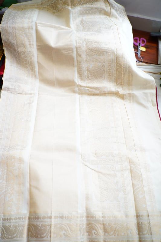 Kanchi Semi Silk Cotton Saree PC18341