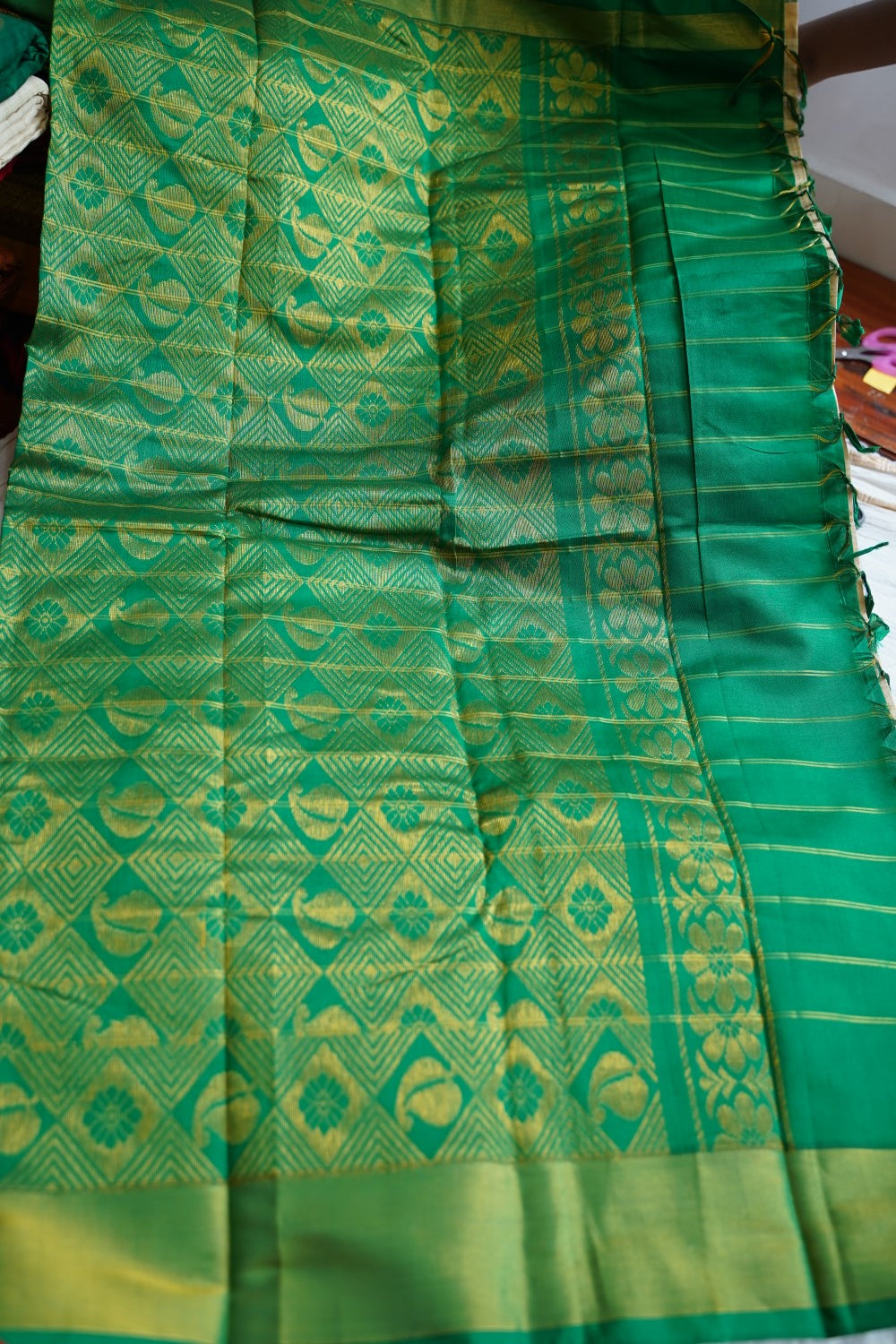 Kanchi Semi Silk Cotton Saree PC18335