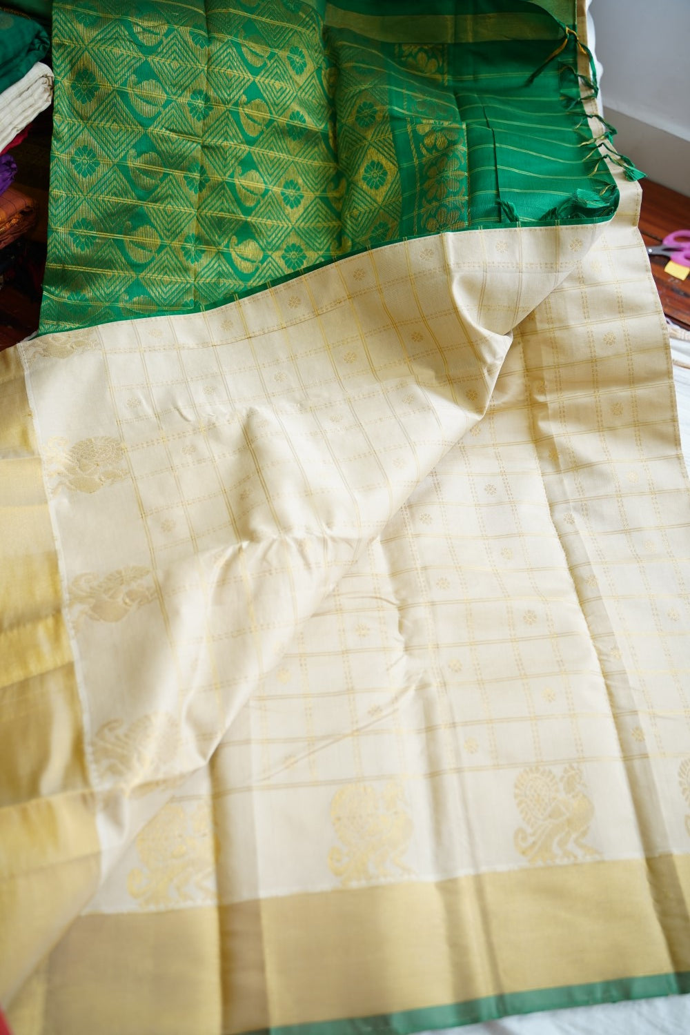 Kanchi Semi Silk Cotton Saree PC18335