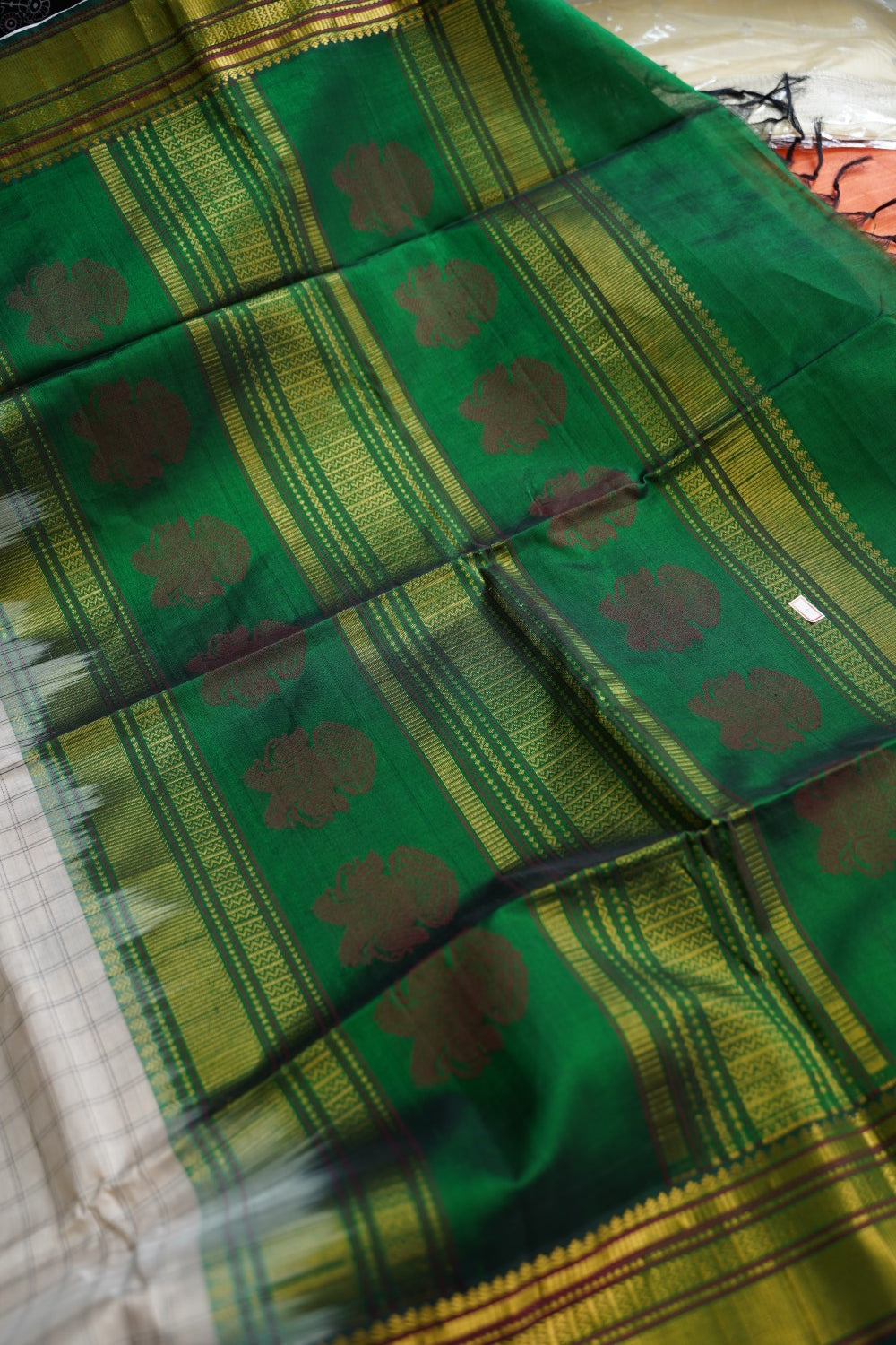 Kanchi Silk Cotton Saree PC18357