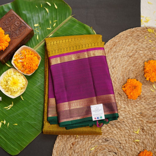 Mehandhi Green Varisaipet Pure 4gm Gold Kanchi Silk Saree PC10358