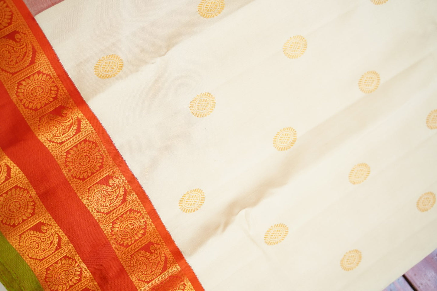 Gadwal Silk Saree PC16334