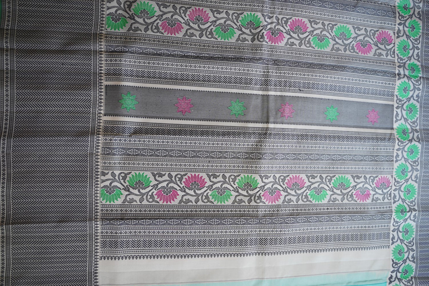 Gadwal Silk Saree PC16331